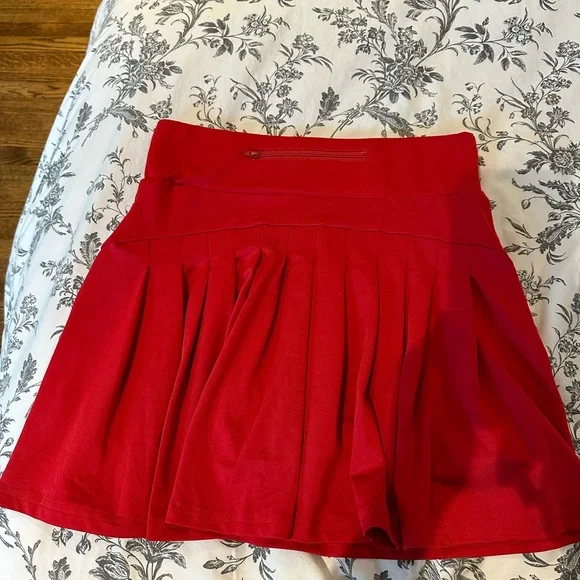 Red Skort - Picture 4 of 5